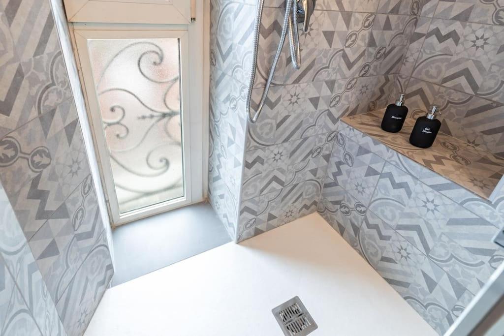 Old Town-Porta Susa Free Parking Modern Flat X6 Appartement Turijn Buitenkant foto